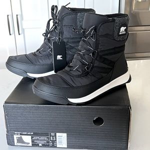 Sorel Whitney II shirt lace insulated waterproof black brand new boots 8.5